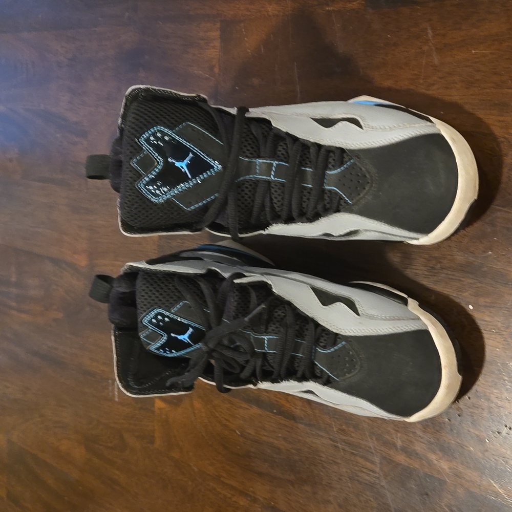 Jordan Retro 6